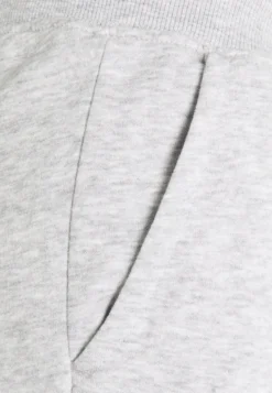 Pier One 2 Pack - Tracksuit Bottoms - Mottled Light Grey/Mottled Dark Blue -Pier One 12c6ccaf8ea149bba803c59763b574d0 scaled