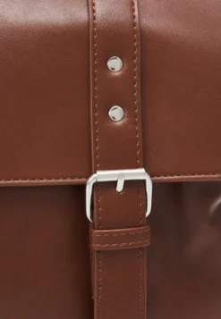 Pier One Across Body Bag - Brown -Pier One 13681cf0e15d4e7a880bcd49346bf5a1 scaled