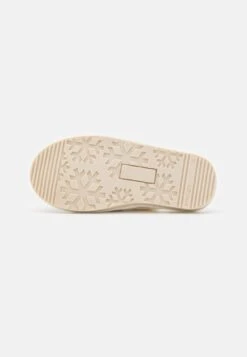 Pier One Slippers - Off-White -Pier One 13e280336b164aafacd73a53f06f0d73 scaled