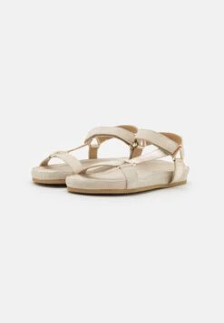 Pier One Leather - Sandals - Beige 8 Pier One Leather - Sandals - Beige -Pier One 15108f8d87f64952819137773afb884e scaled