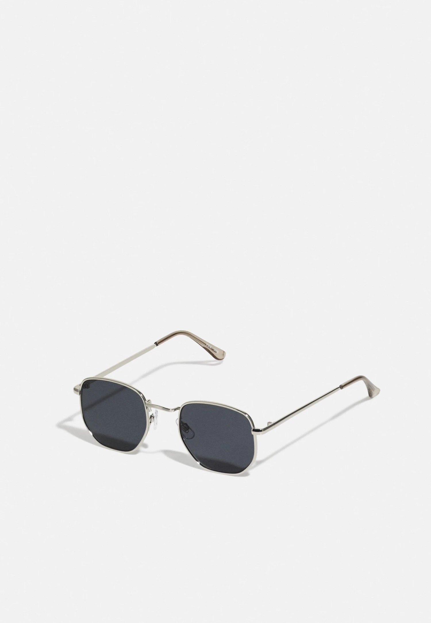 Pier One Unisex - Sunglasses - Black/Silver-Coloured 1 Pier One Unisex - Sunglasses - Black/Silver-Coloured