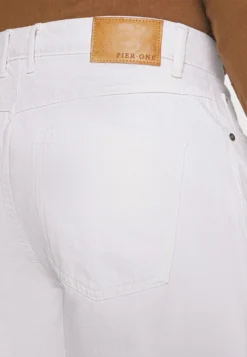 Pier One Relaxed Fit Jeans - White Denim -Pier One 1de79453a8d84faf94f9bab694892756 scaled
