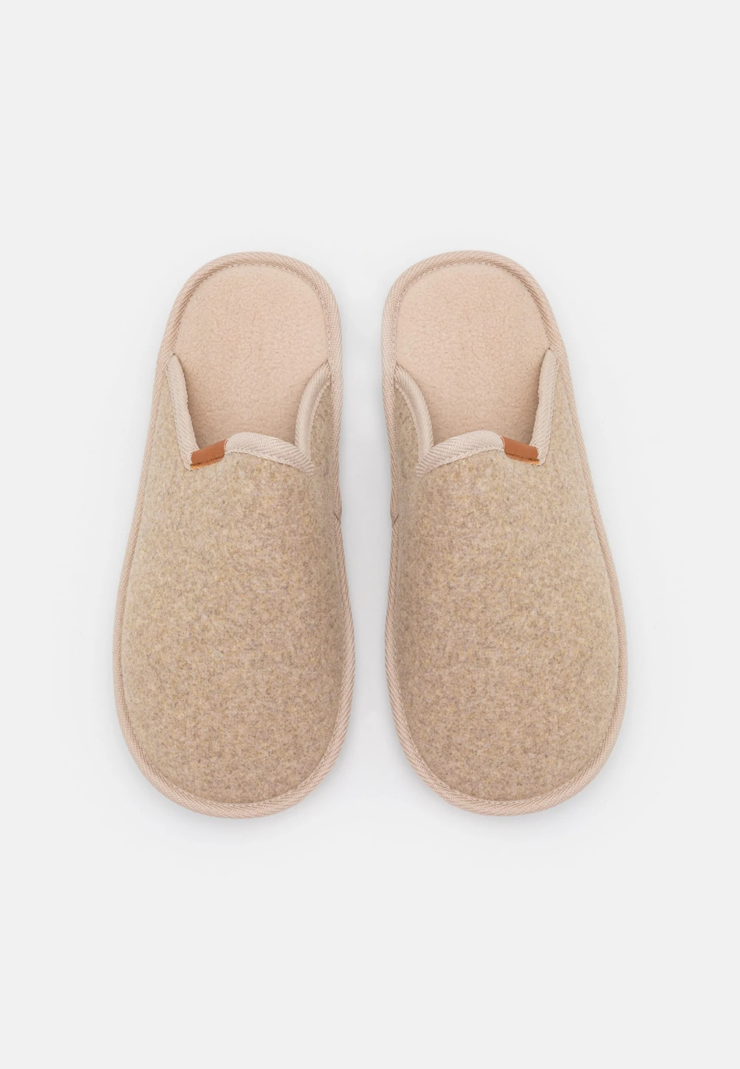 Pier One Slippers - Beige 4 Pier One Slippers - Beige - Image 4