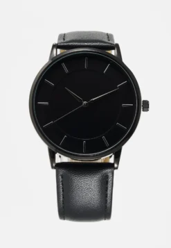Pier One Watch - Black