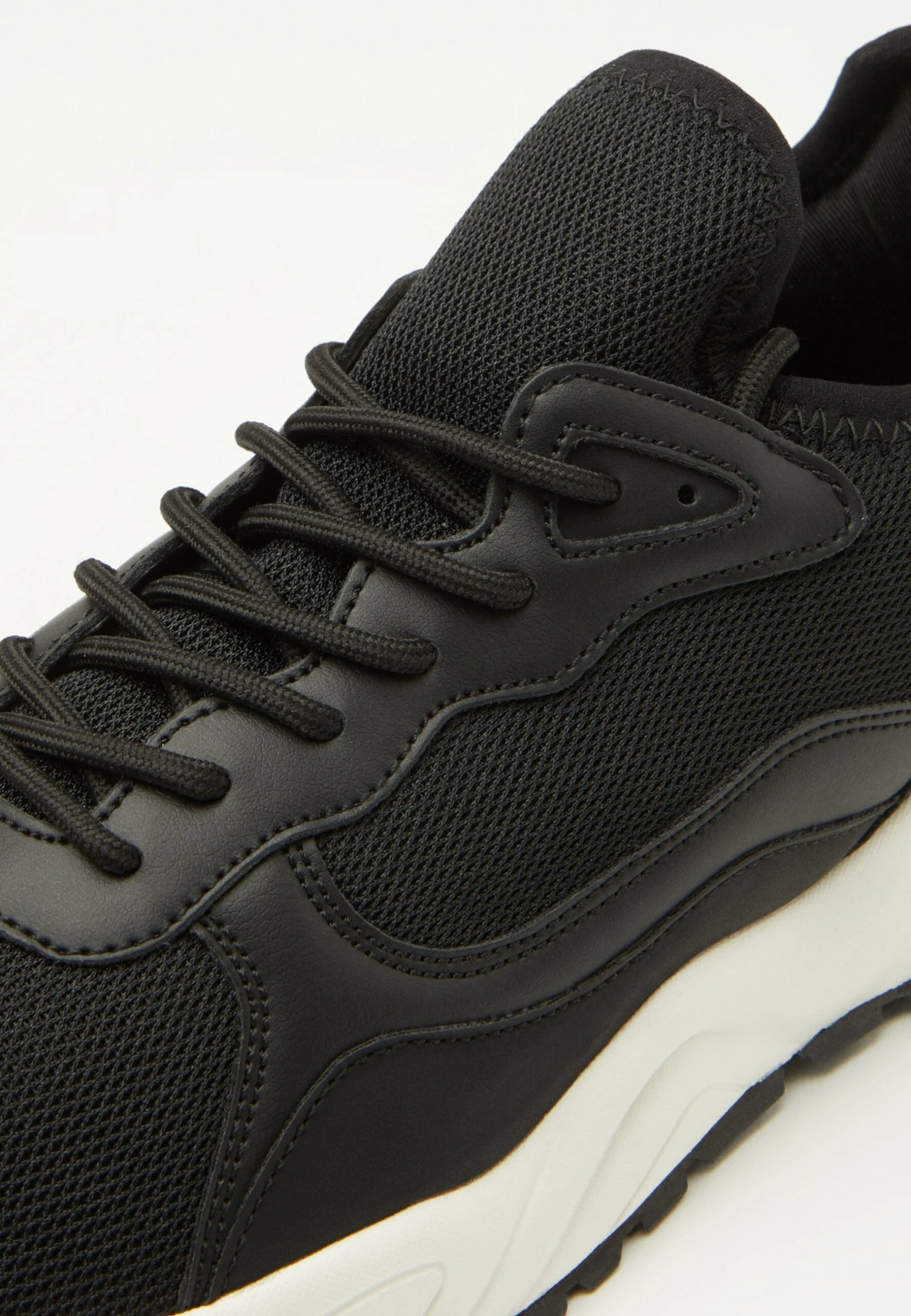 Pier One Unisex - Trainers - Black/White 6 Pier One Unisex - Trainers - Black/White - Image 6