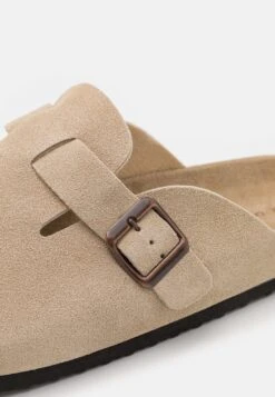 Pier One Leather Unisex - Slippers - Beige -Pier One 3a708888ffe24adea054184dfdfb2406 scaled