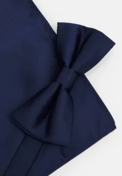 Pier One Set - Pocket Square -Dark Blue -Pier One 4d3d06ee29cd456e8d877f6a3ce17af0 scaled