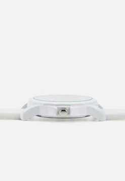 Pier One Unisex - Watch - White -Pier One 4e0691f56c244593aebf42c3271e21ed scaled