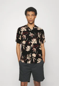 Pier One Shirt - Black