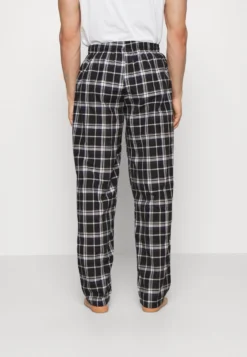 Pier One 2 Pack - Pyjama Bottoms -Dark Blue 8 Pier One 2 Pack - Pyjama Bottoms -Dark Blue -Pier One 4eeb2f8c028a4a78a085b721ce8a3d70 scaled