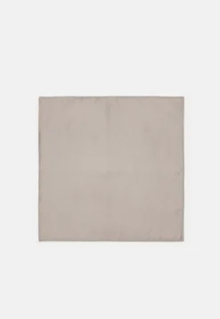 Pier One Set - Pocket Square - Stone -Pier One 50c4de0e8f3448299743b52cf820c441 scaled