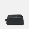 Pier One Wash Bag - Black