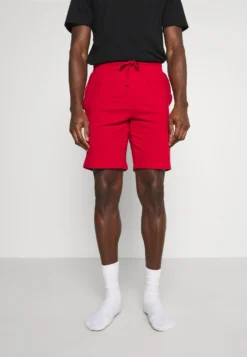 Pier One -Pier One 6683f7ab24c94823b469d685f4603385 scaled