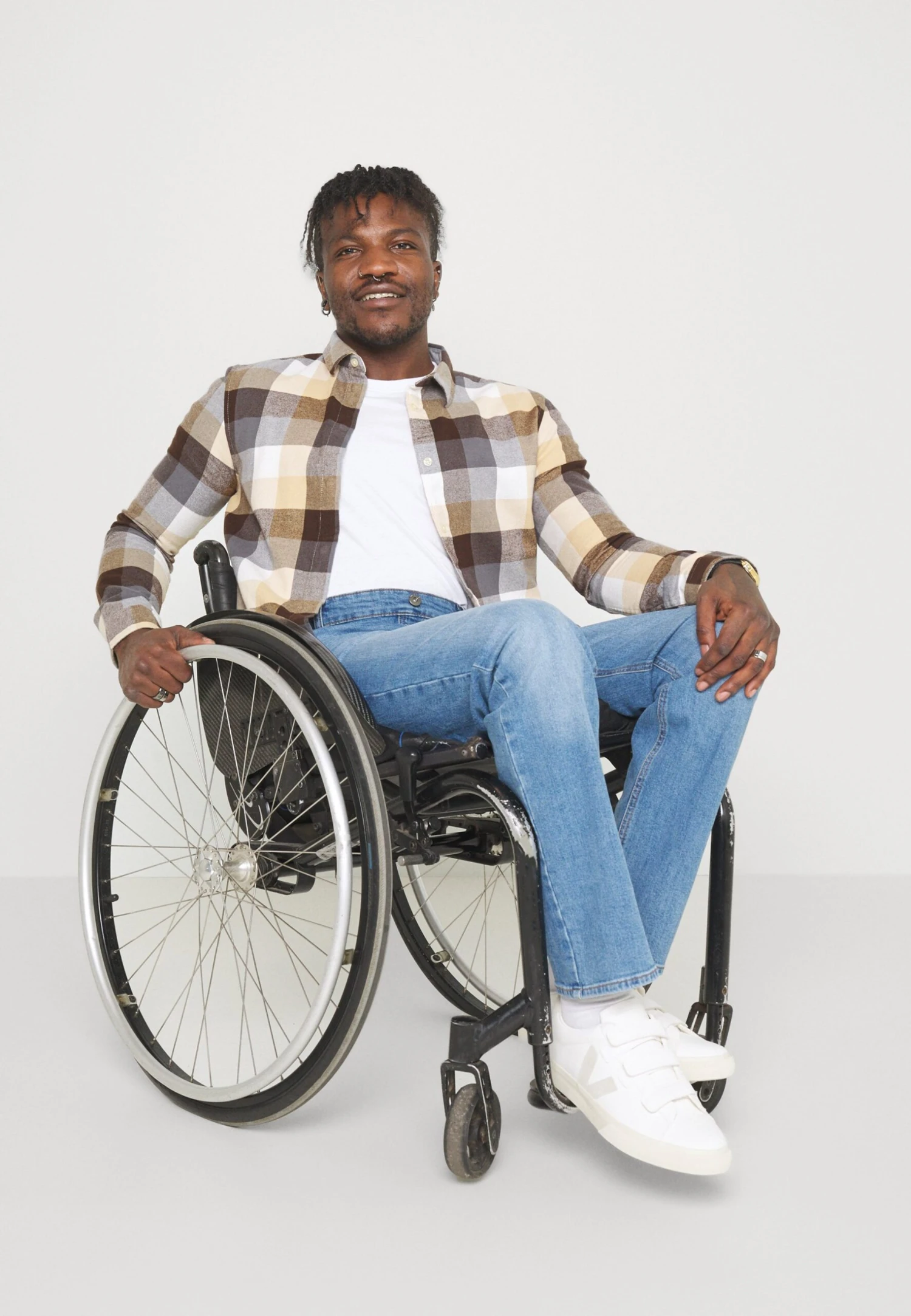 Pier One Straight Leg Jeans - Blue Denim 4 Pier One Straight Leg Jeans - Blue Denim - Image 4