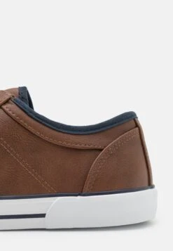 Pier One Unisex - Trainers -Pier One 6cb9961057c1485da074209b854ade4a scaled