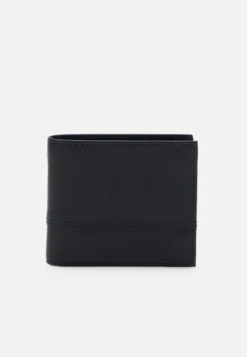 Pier One Wallet - Black