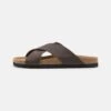 Pier One Unisex - Slippers - Brown