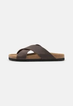 Pier One Unisex - Slippers - Brown