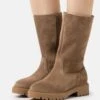 Pier One Leather Winter Boot - Boots - Taupe