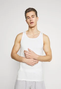 Pier One 3 Pack - Undershirt - Dark Blue/Bordeaux/Off-White