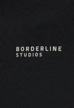Pier One Hoodie Circle Back - Sweatshirt - Black -Pier One 964ae849a83641d6a6cb1342f1016fd3 scaled
