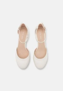 Pier One Leather - Classic Heels - White -Pier One 99167e903d754705931098777e10de02 scaled