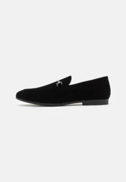 Pier One Slip-Ons - Black