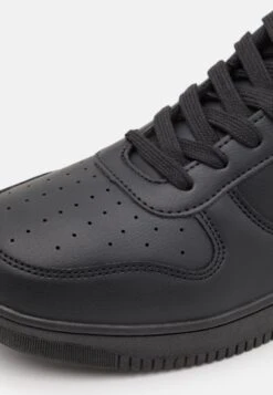 Pier One Trainers - Black -Pier One a66b7bd6f91a4778aa4023865a657390 scaled