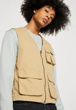 Pier One Waistcoat - Tan -Pier One ad2c116f30c64686a7f5bbacbb240362 scaled