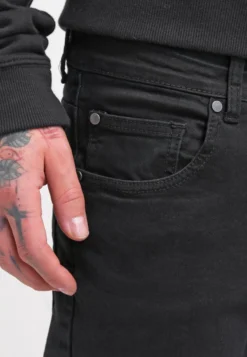 Pier One Slim Fit Jeans - Black -Pier One b48cc12fb4034b93a48fd865da8856f2