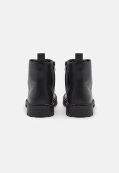 Pier One Unisex - Ankle Boots - Black 8 Pier One Unisex - Ankle Boots - Black -Pier One b4bba21c5c5045809f9f89fdc8738ce6 scaled