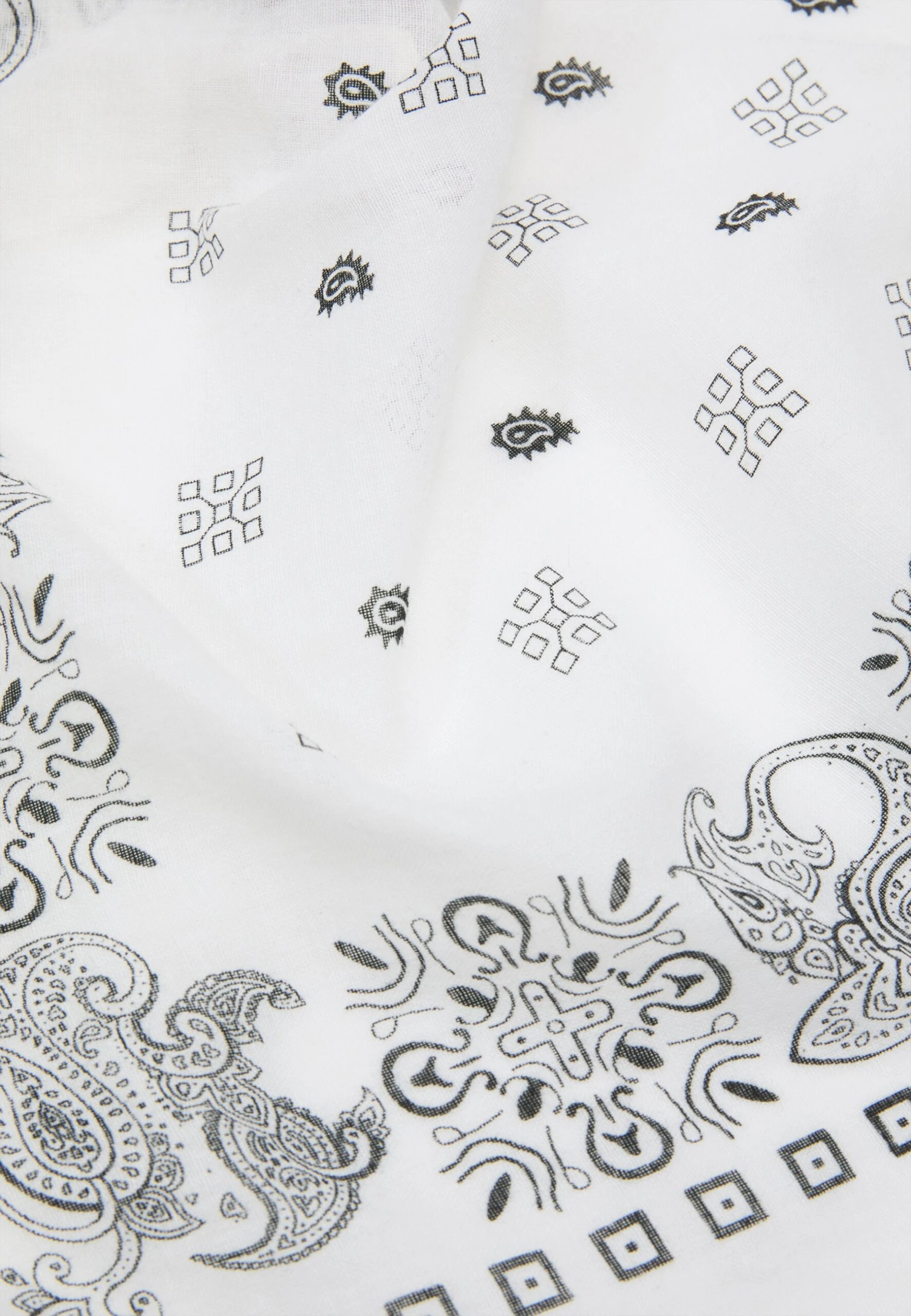 Pier One Bandana Unisex 3 Pack - Foulard - Black/White/Beige 2 Pier One Bandana Unisex 3 Pack - Foulard - Black/White/Beige - Image 2