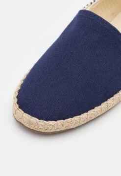 Pier One Unisex - Espadrilles - Dark Blue -Pier One b83e937ac9f84f1099b11f3baf29ec90 scaled