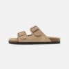 Pier One Leather Unisex - Slippers - Beige