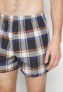 Pier One 5 Pack - Boxer Shorts - Blue/Dark Blue/Pink - -Pier One c0b409969efc4d929bf565bf1bfea9e2 scaled