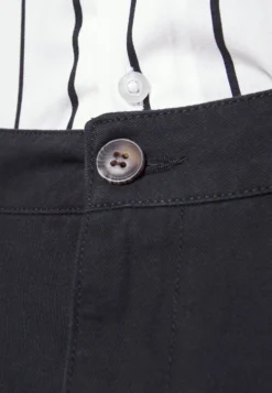 Pier One 2 Pack - Shorts - Black/Olive -Pier One c8820f9e55d04242888847594dabac20 scaled