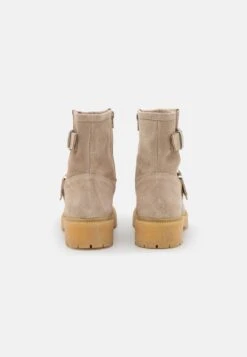 Pier One Leather - Cowboy/Biker Ankle Boot - Beige 9 Pier One Leather - Cowboy/Biker Ankle Boot - Beige -Pier One cf36fdb9621641f985ff7d8a5ec40078 scaled
