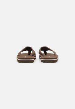 Pier One T-Bar Sandals - Brown -Pier One d02ec5d86dd740a39b070710c53791a6 scaled