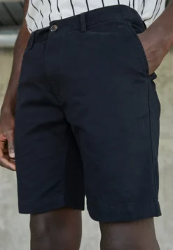 Pier One 2 Pack - Shorts - Black/Olive -Pier One d524b5a279394f7b8bcc1a11f79629f3 scaled