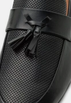 Pier One Slip-Ons - Black -Pier One d74e9cea063f428b96c93c80a4a609b4 scaled