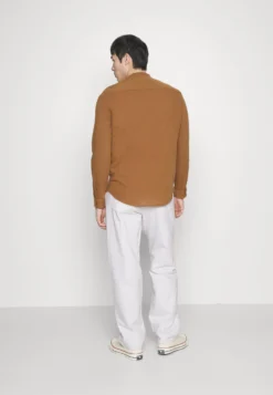 Pier One Relaxed Fit Jeans - White Denim -Pier One e11819d72efe4076aafbce6a6ab1c190 scaled