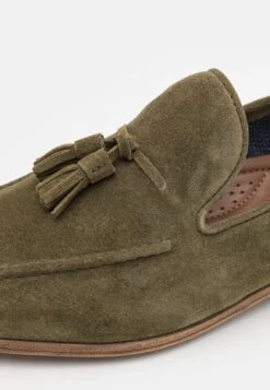 Pier One Leather - Slip-Ons - Green -Pier One e1f88111880d4b22b149d345f9e0d086 scaled