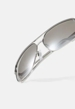 Pier One Unisex - Sunglasses - Silver-Coloured, Black -Pier One e2e667893a6348519937490659beba93 scaled